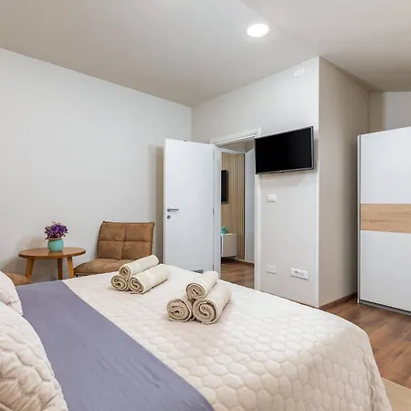 San Cassiano Villa Musalez